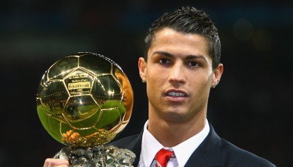 开云体育入口-_童趣攀岩体验馆：激发孩童运动潜能_，儿童攀岩游乐场